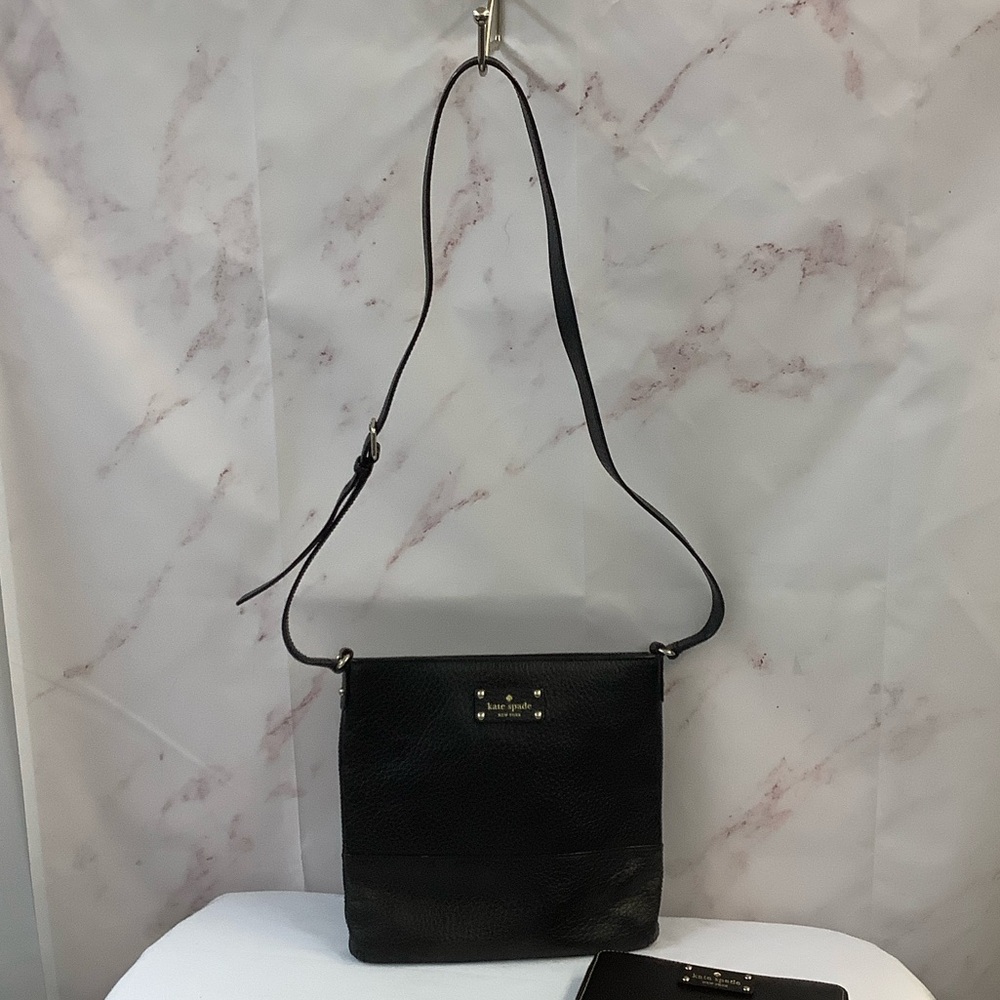 GUC Kate Spade Black Crossbody and Zip Wallet Set
